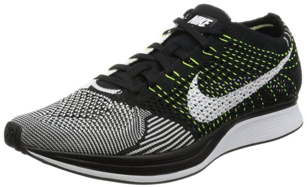 Nike Flyknit Racer Review - To buy or not in 2023 - StripeFit
