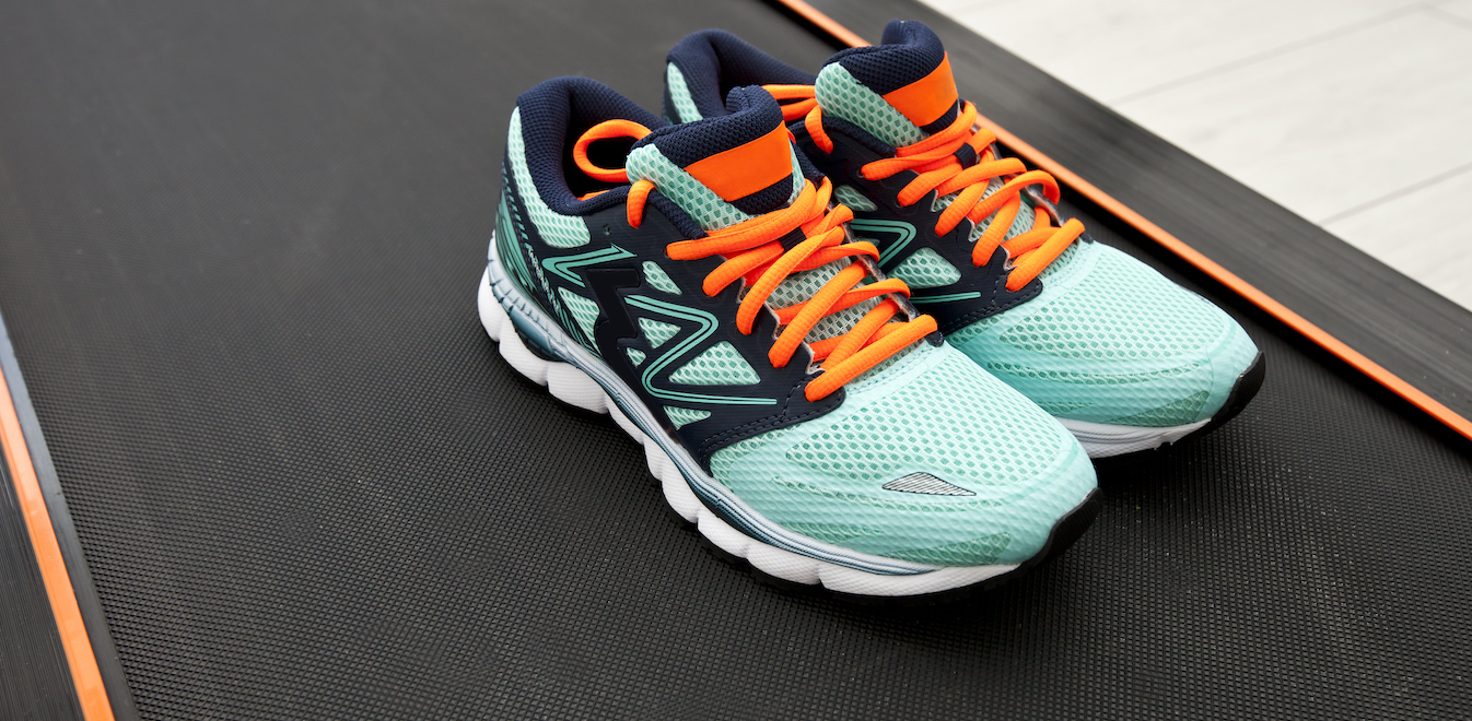 10 running shoe brands you should know / Top running shoe brands in